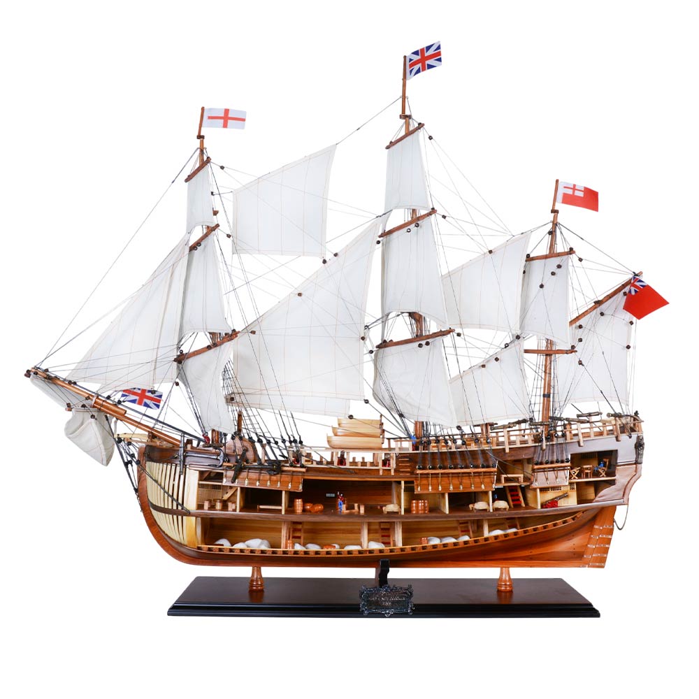 T275 HMS Endeavour Open Hull Admiral Line t275-hms-endeavour-open-hull-admiral-line-l0103092026.jpg