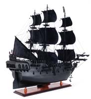 T295B Black Pearl Pirate Ship Large With Floor Display Case 
