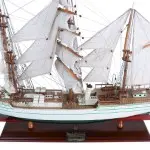T391 Cuauhtemoc Large (curved sails) T391-Cuauhtemoc-large-(curved-sails)-L02.jpg