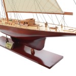 Y019 Endeavour XL Sailboat Model 