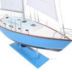 y096 Bristol Yacht Sailboat Model 