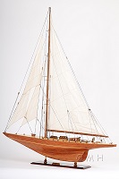 Shamrock Yacht L