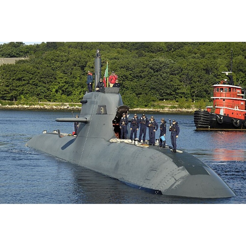 German Type 212A Submarine (U-Boot Klasse 212A) 30 Inches Model