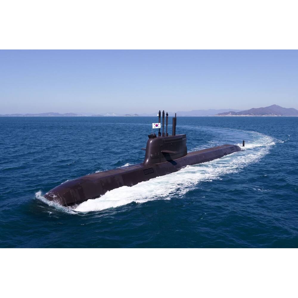 South Korean Dosan Ahn Changho Submarine (KSS-III) 30 Inches Model