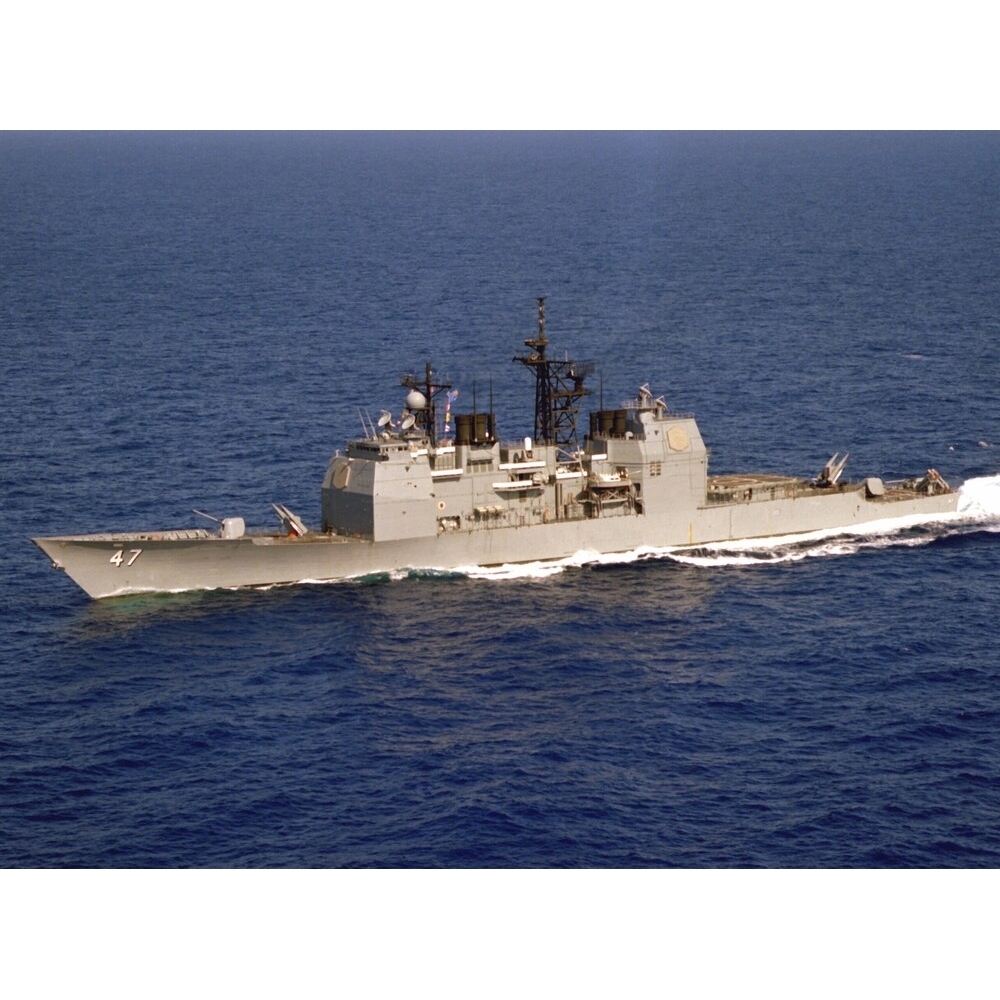 USS Ticonderoga Cruiser (CG-47) 30 Inches Model