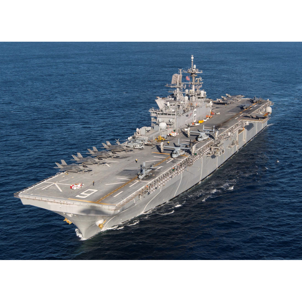 USS American (LHA-6) 30 Inches Amphibious Assault Model