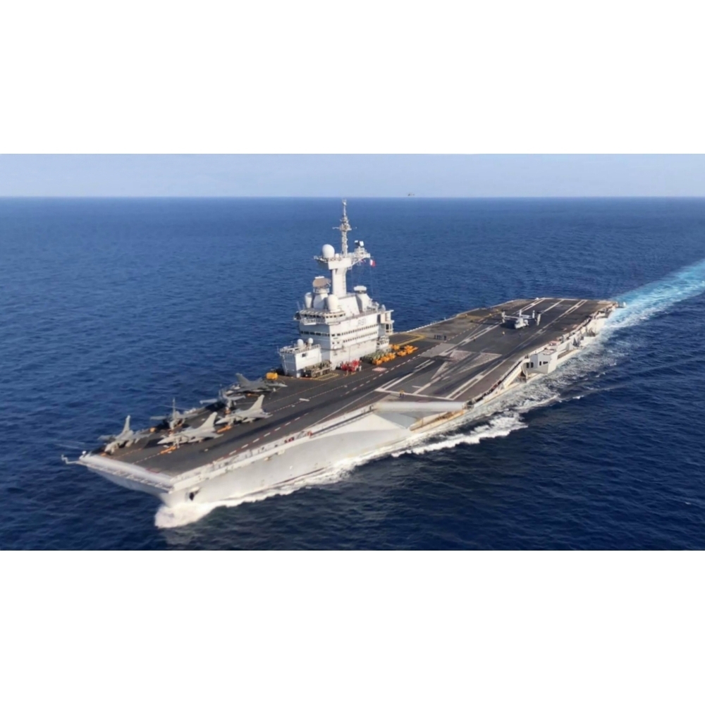French Charles de Gaulle (R91) 36 Inches Aircraft Carrier Model